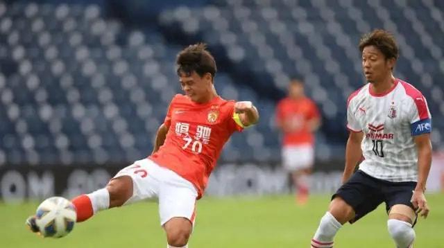 西甲赛程吃紧，广州队国际比赛日防线松动，质疑声仍在，轮换策略成焦点(9月22日西甲赛程)