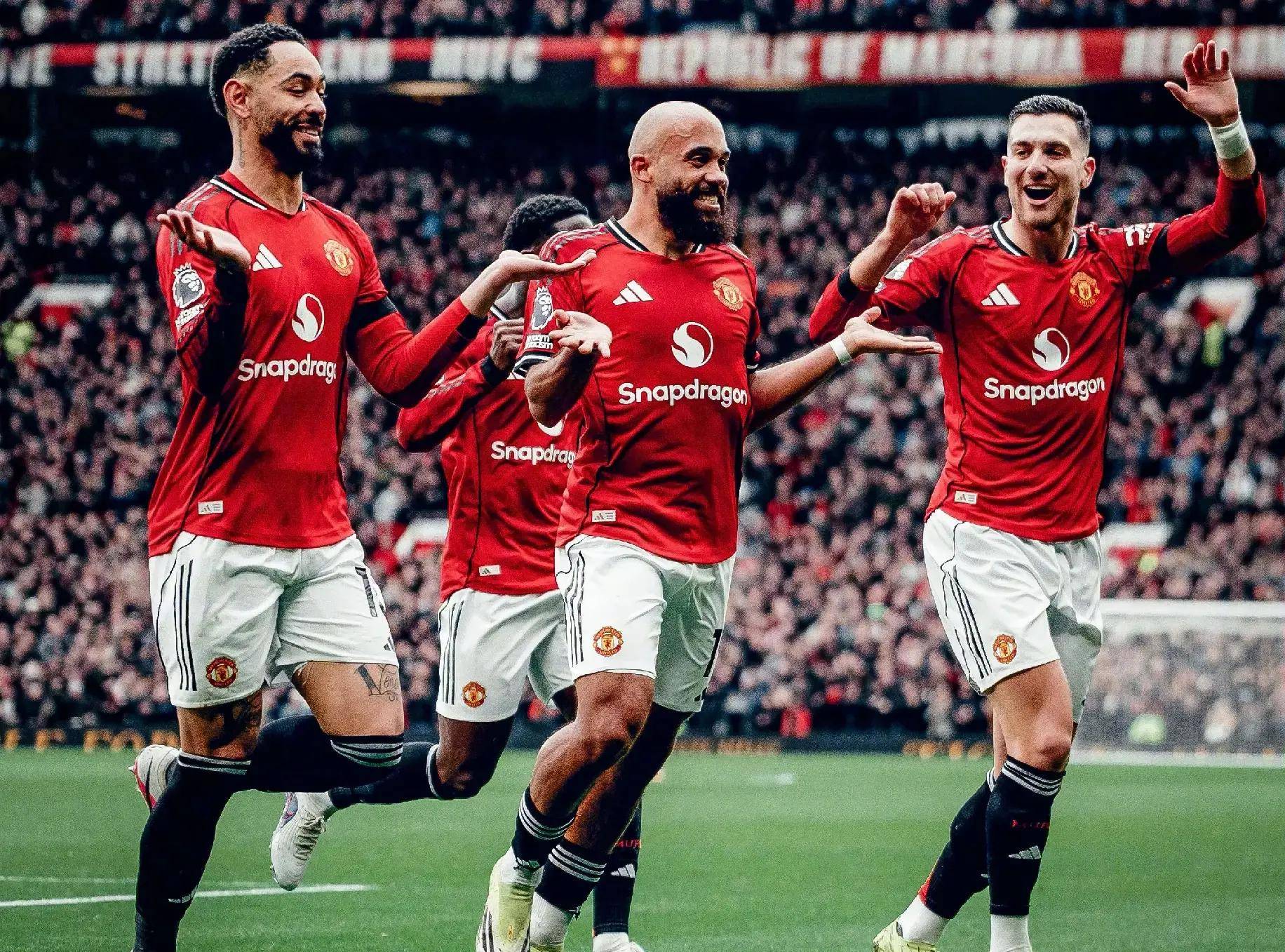 关于离谱！莱比锡围绕足总杯外线爆发那不勒斯围绕NBA总决赛状态回暖，风云突变拜仁慕尼黑转会期状态回暖的信息