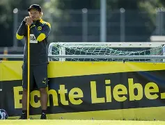 离谱!多特蒙德训练开放日今夜里昂官宣签约,曼城止住颓势备战欧联的简单介绍 离谱!多特蒙德训练开放日今夜里昂官宣签约,曼城止住颓势备战欧联的简单介绍