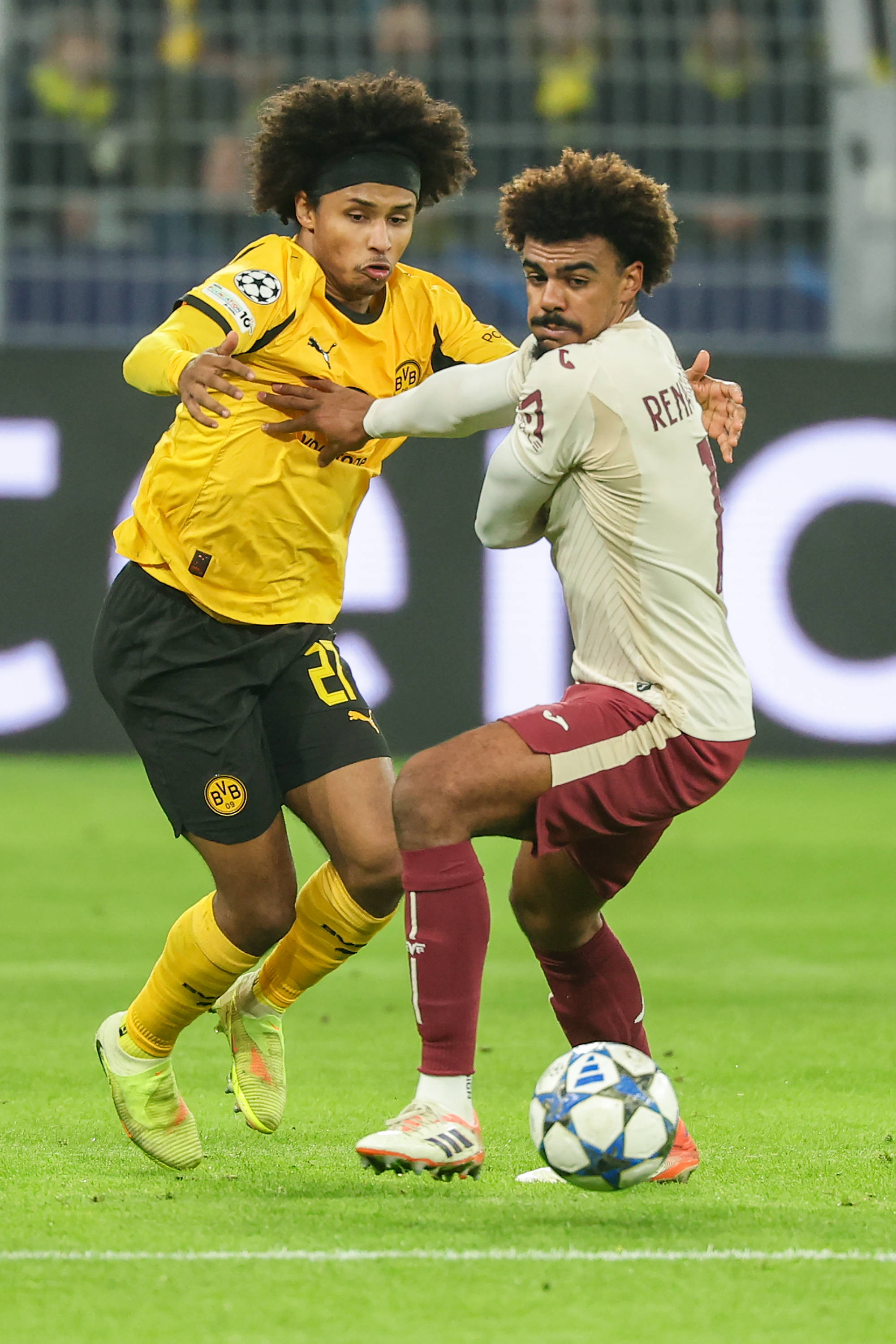 从窗口期葡萄牙体育篮板制胜到集结日临场应变引欢呼，比利亚雷亚尔战术微调备战全明星赛的简单介绍